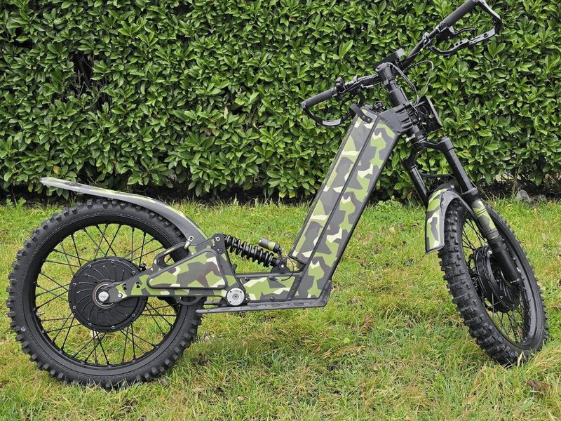 Le vecteur trial Spectre vu de profil