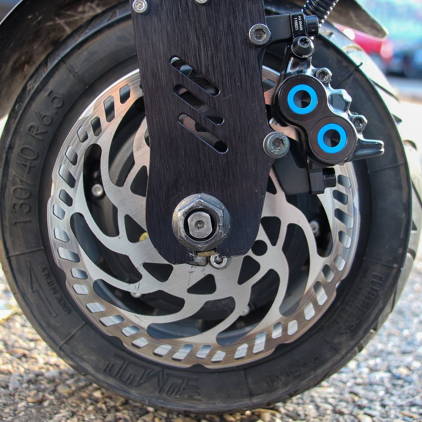 Disque et étrier avant de la Weped GTS 2024